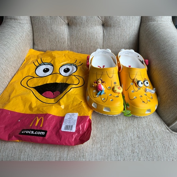 CROCS Shoes - Crocs x McDonald’s Birdie Crocs Adult w/ jibbitz and bag brand new M10 W12